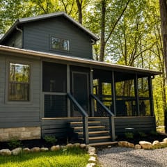 Wild Woodside Retreat at The Retreat at Sunset Bluff