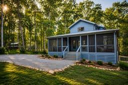 Blue Chair Hideaway at The Retreat at Water's Edge - Image 5