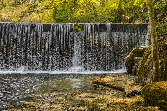 Bungalow by the Falls at The Retreat at Deer Lick Falls - Image 3
