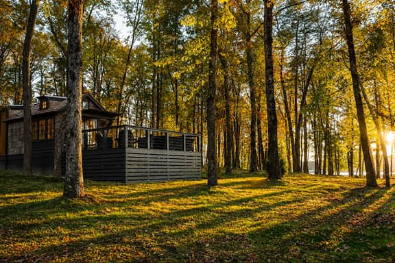 The Acorn Cottage at The Retreat at Water's Edge - Image 2