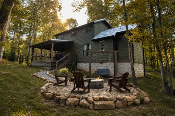 Piney House at The Retreat at Sunset Bluff - Image 2